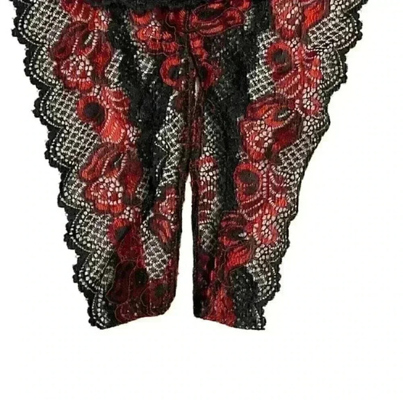 Rene’ Rofe’ Crotchless Lace V-Thong Panty Women’s 3X/4X Red Sexy Intimate NWOT - Picture 5 of 7